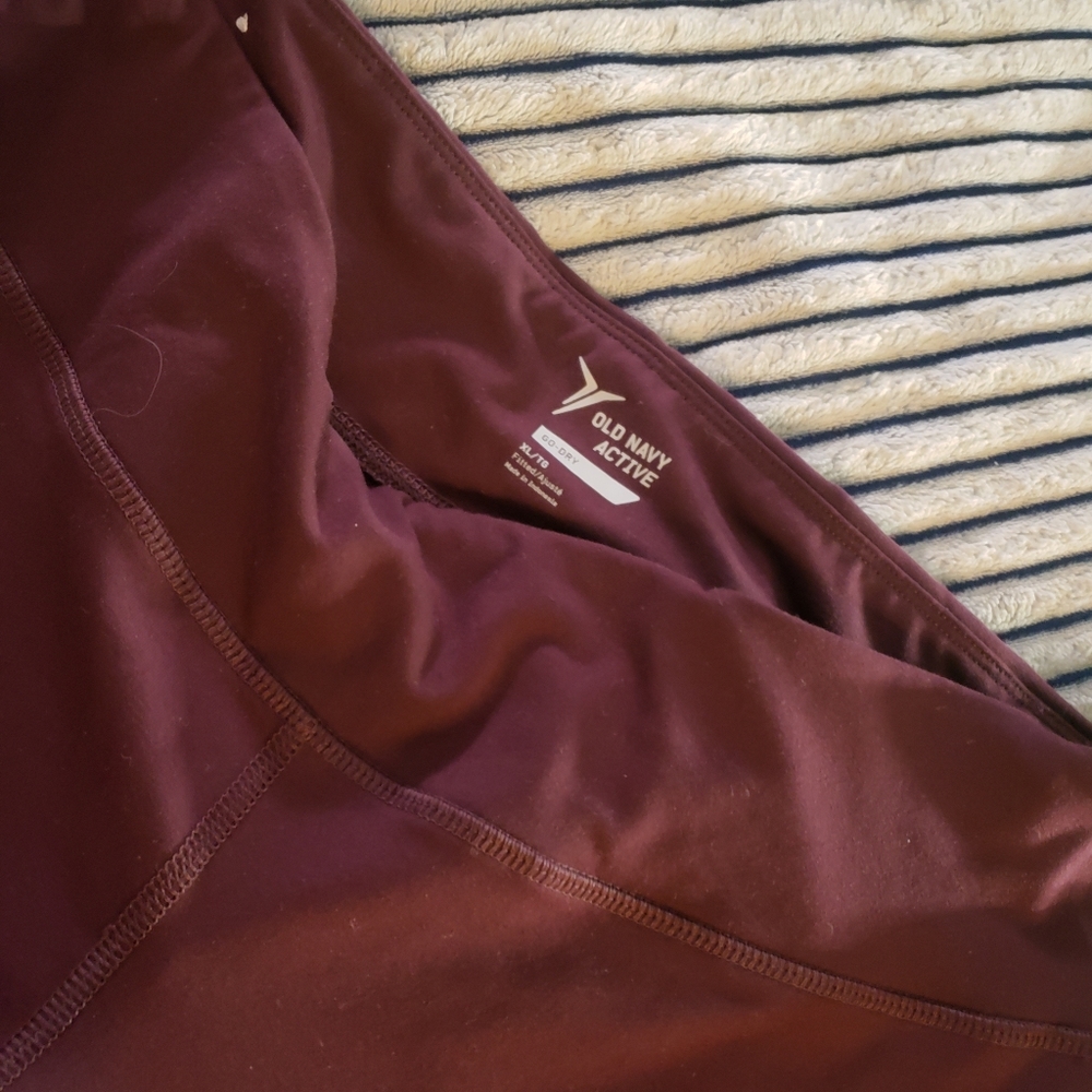 Old navy athletic wear pants